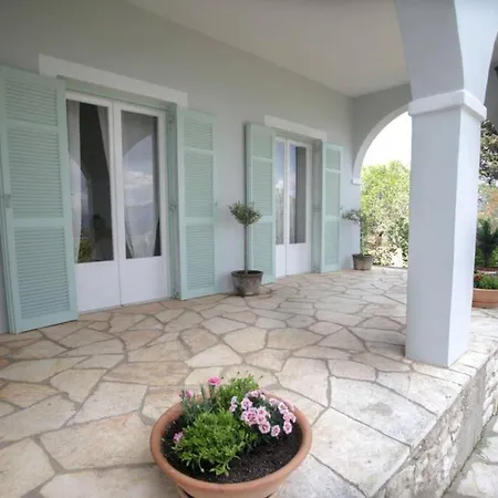 Sinies Stone - Ne Corfu Agnítsini